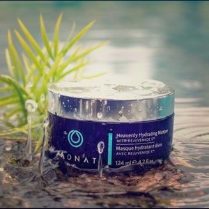 Monat Heavenly Hydrating Masque